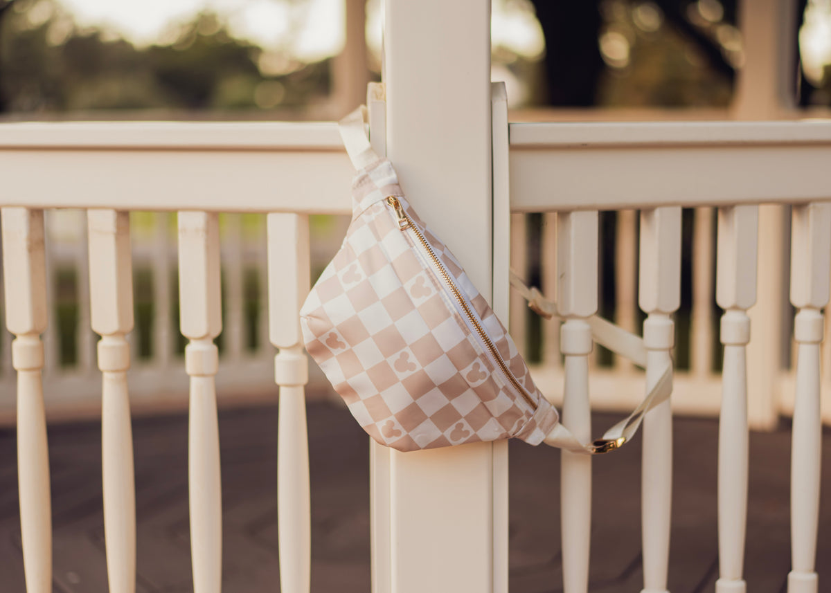 Nude checkered fanny Pack