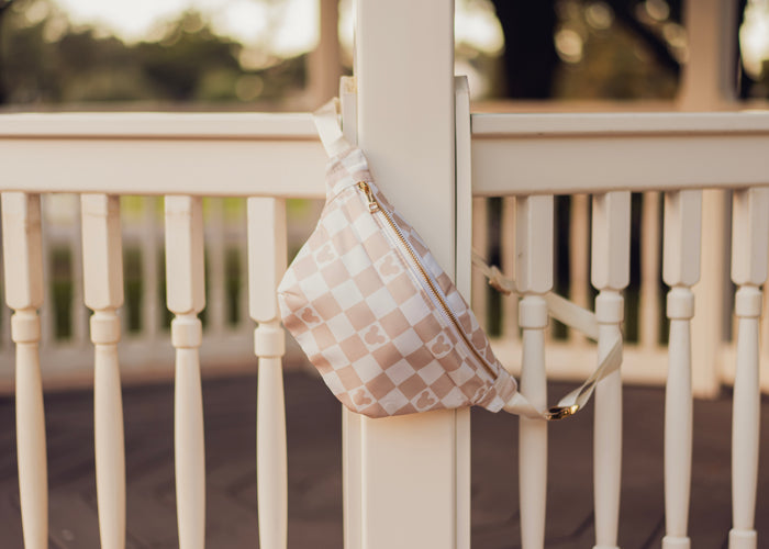 Nude checkered fanny Pack